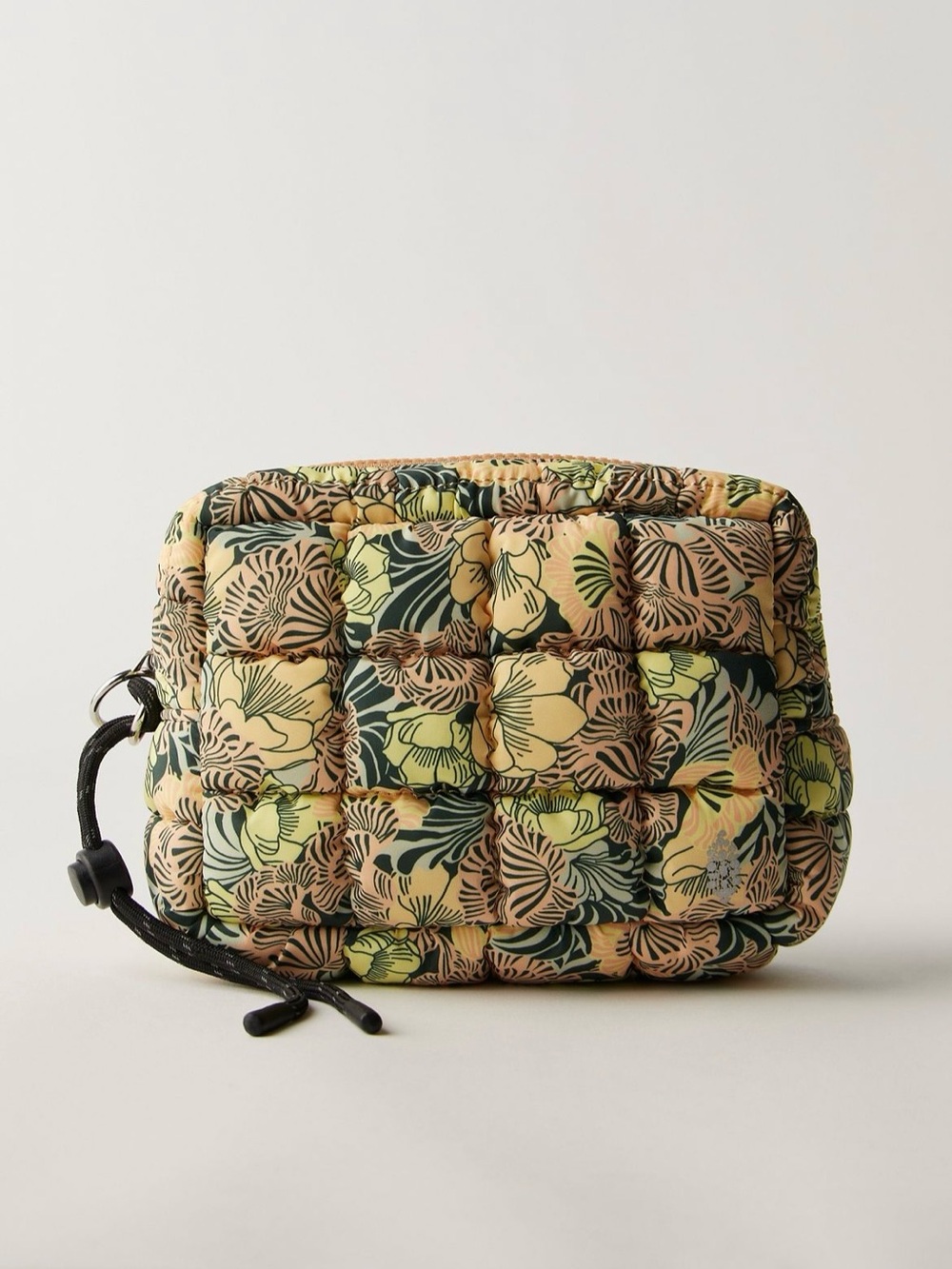 NWT FREE PEOPLE MOVEMENT Printed Mini Case | Dense Floral MSRP $38